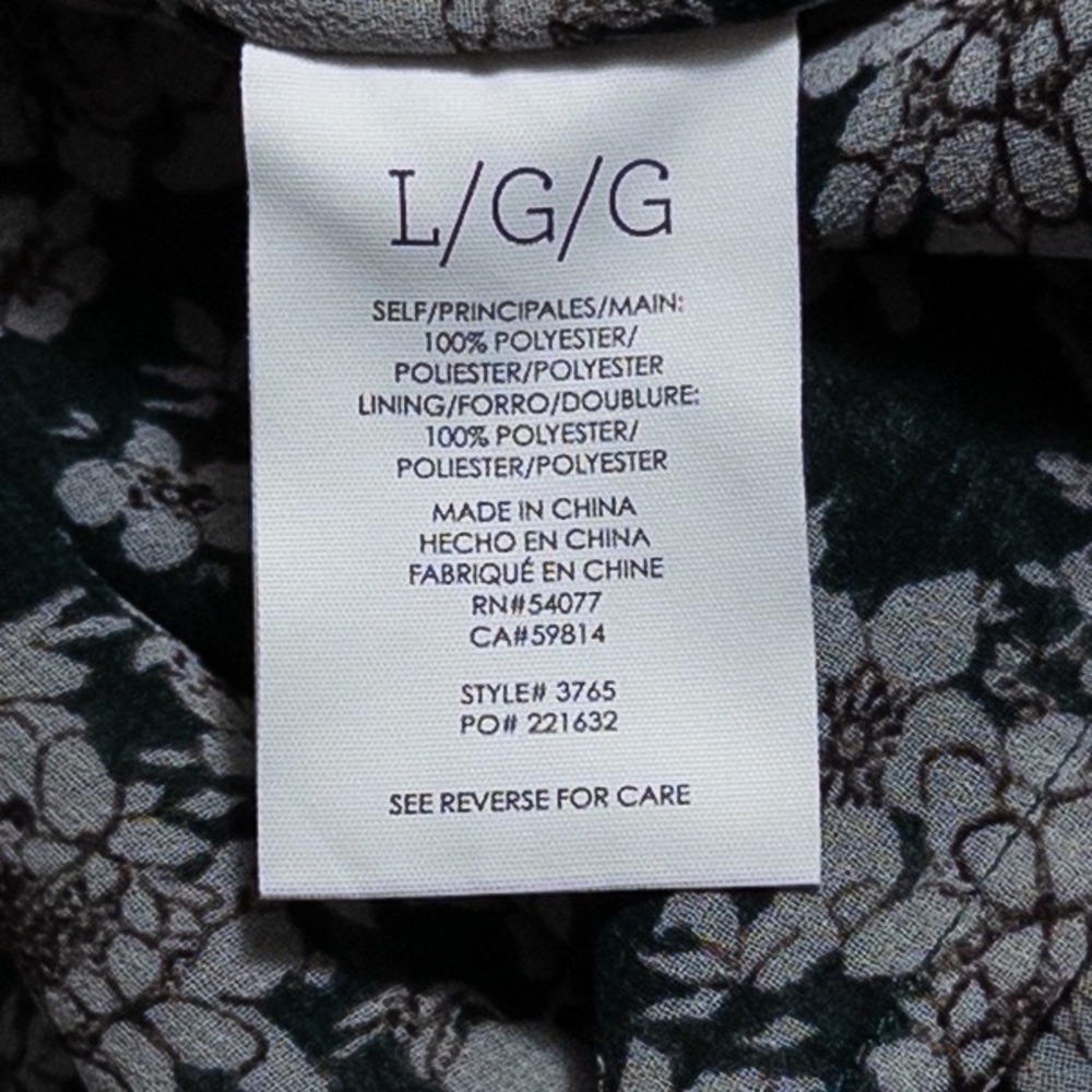 CAbi Bianca Floral Top Large Green Pullover Peasant Fairy Cottage Coastal Boho - Picture 8 of 9